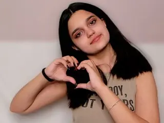 CatherynHeringto webcam