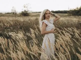 ElizaMool livejasmin