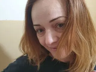 MonaAnna real